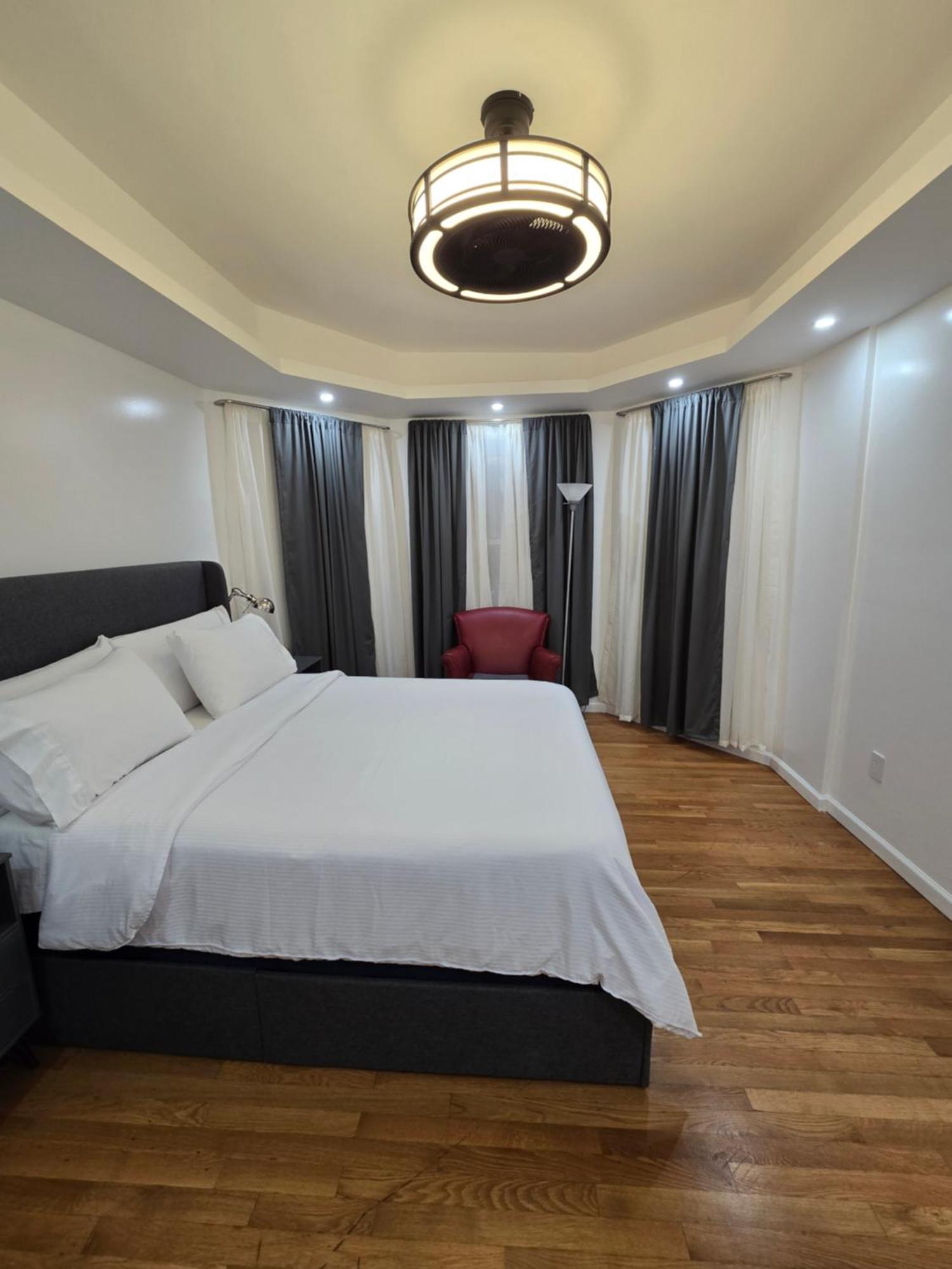 Beautiful Boston Bedroom - New Renovation Esterno foto