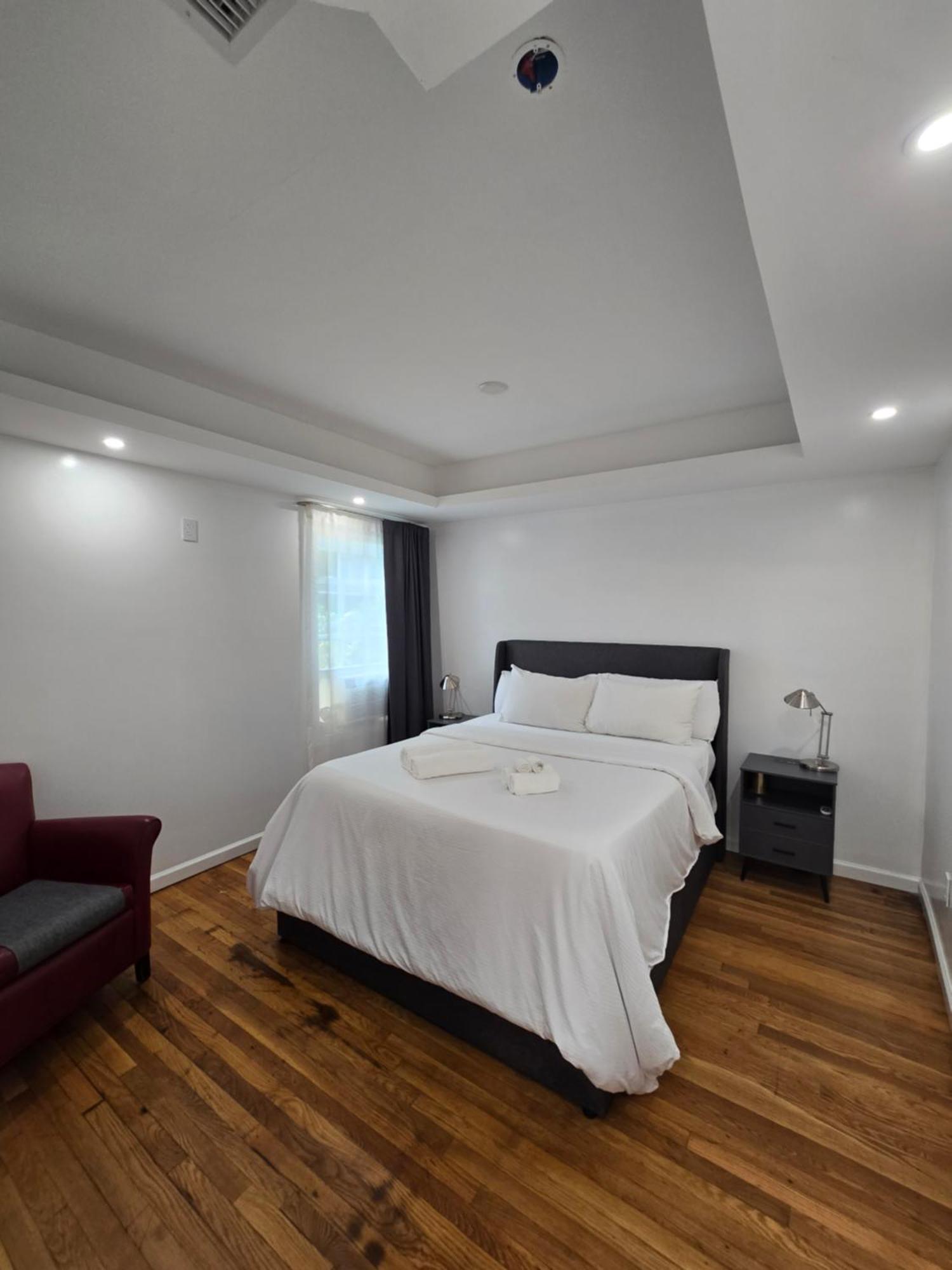 Beautiful Boston Bedroom - New Renovation Esterno foto